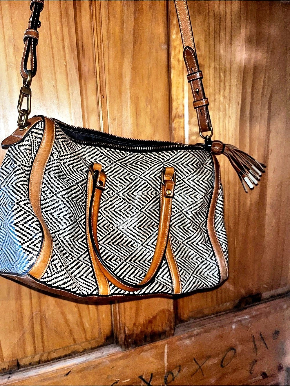 Fossil Key-Per Chevron Satchel Crossbody Brown & Black